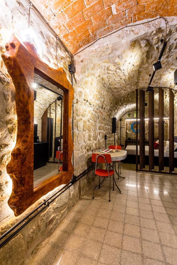 Apartment Il Napoletano Di Candidella Al Purgatorio Naples